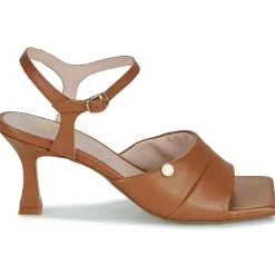 Betty London - ANAIS