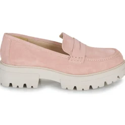 Betty London - CAMILLE