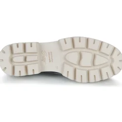 Betty London - CAMILLE