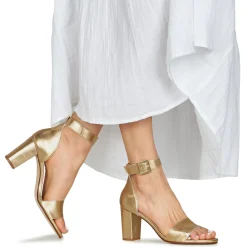 Betty London - CRETA