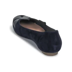 Betty London - ERUNE