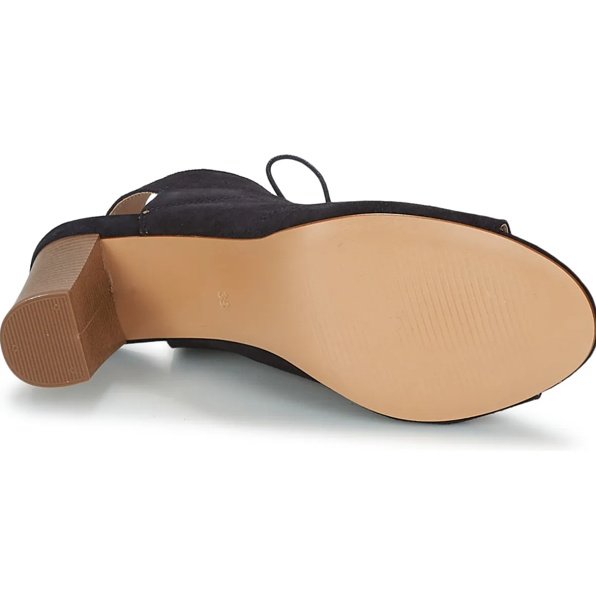 Betty London - EVENE