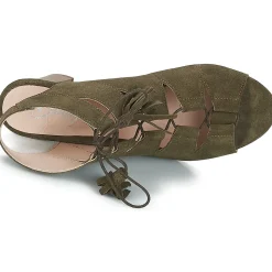 Betty London - EVENE