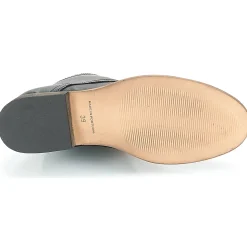 Betty London - FOLIANE