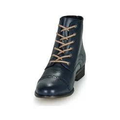 Betty London - FOLIANE