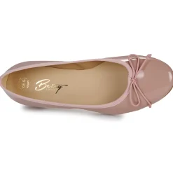 Betty London - HANNA