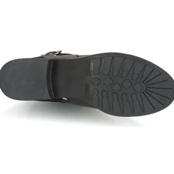 Betty London - HARRIS