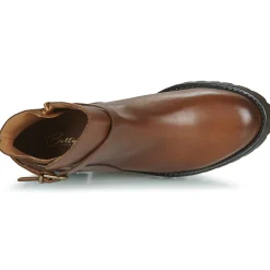 Betty London - HARRISON