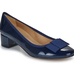 Betty London - Hélène