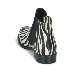 Betty London - HUGUETTE