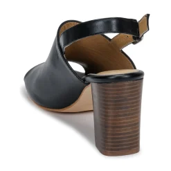 Betty London - JIKOTEGE