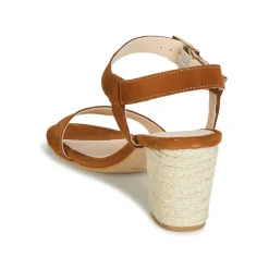 Betty London - JIKOTIFE