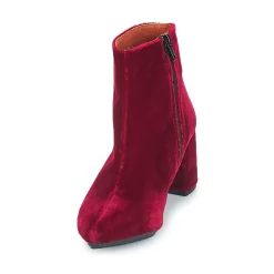 Betty London - JILOUTE