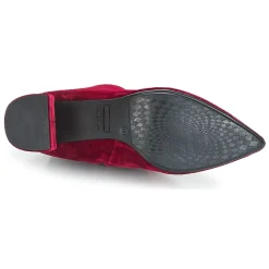 Betty London - JILOUTE