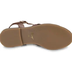 Betty London - KEYLA