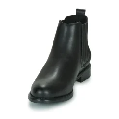 Betty London - LOYSE