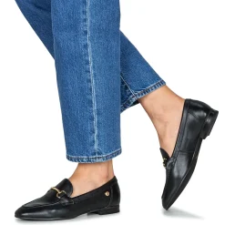 Betty London - MAENA