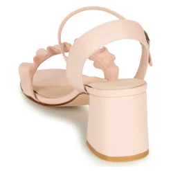 Betty London - MARIKA