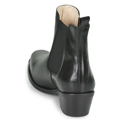 Betty London - MERKATO