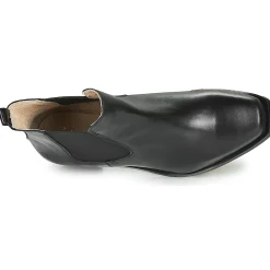 Betty London - MERKATO