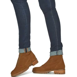 Betty London - NADYNE