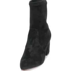 Betty London - NOUMET