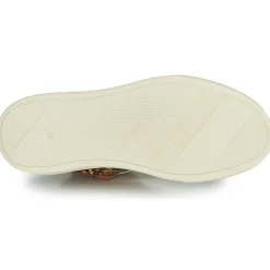 Betty London - PAROLE