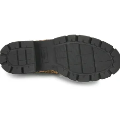 Betty London - PASSILLA