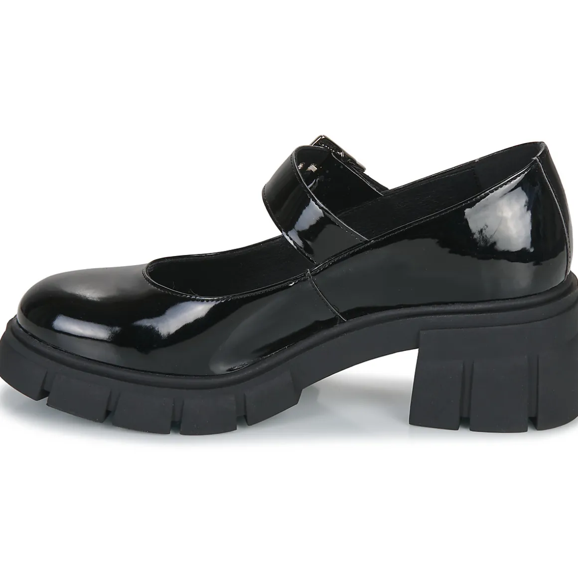 Betty London - PASSILLA