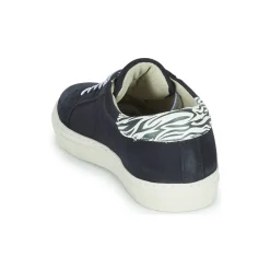 Betty London - PITINETTE