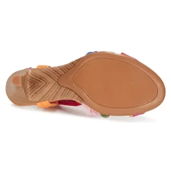 Betty London - POULOI