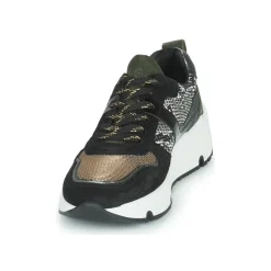 Betty London - PRIETTE