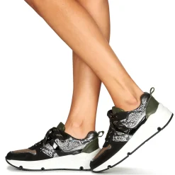 Betty London - PRIETTE