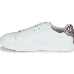 Bons baisers de Paname - SIMONE BISOUS