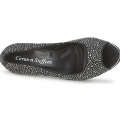 Carmen Steffens - TOUGA
