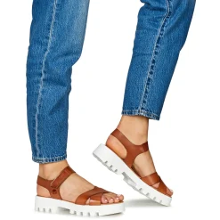 Casual Attitude - BELDOU