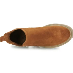 Casual Attitude - BELLANE