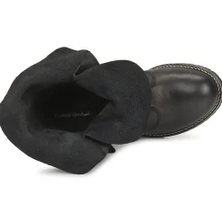 Casual Attitude - GRAVINE