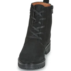 Casual Attitude - GRIMY