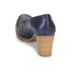 Casual Attitude - HARCHE