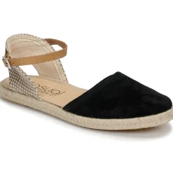 Casual Attitude - MADELEINE