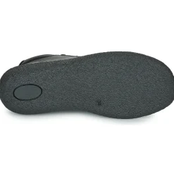 Casual Attitude - NELIO