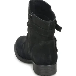 Casual Attitude - RIJONES