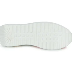 Casual Attitude - STRANI