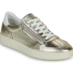 Casual Attitude - TILANA