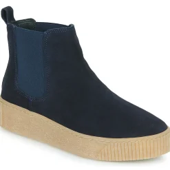 Casual Attitude - YEYE