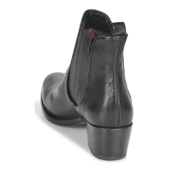 Dream in Green - NWIZZLER