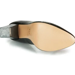 Katy Perry - THE A.W.