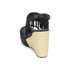 Les Petites Bombes - SABINE