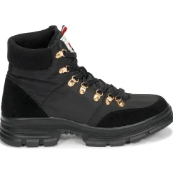 Les Tropéziennes par M Belarbi - CAKE